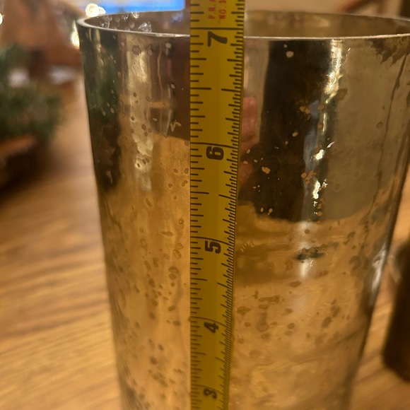 Christmas gift candle holder - present - rubbed gold - glass & metal - Picture 11 of 11